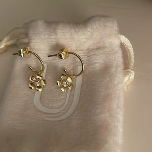 Uncommon James gold flower earrings
